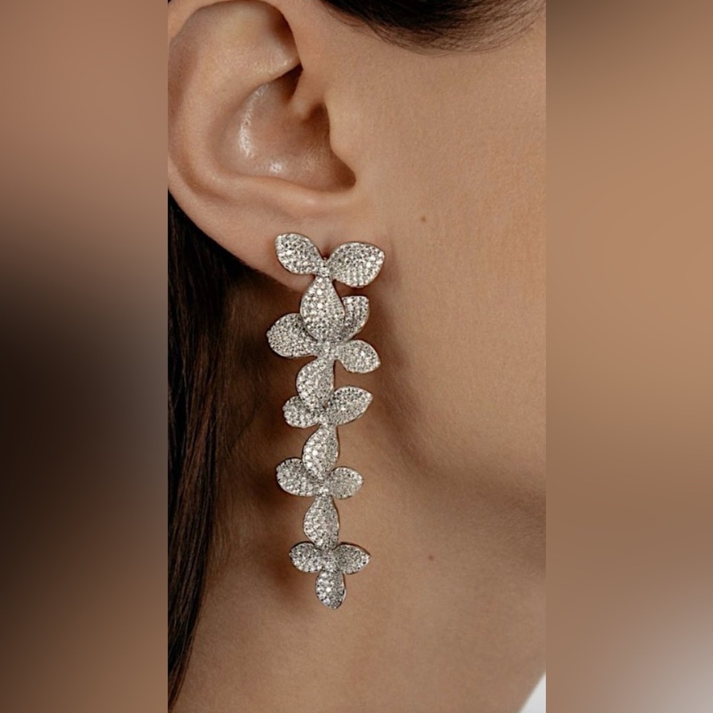 Anthropologie Shashi Pave Crystal